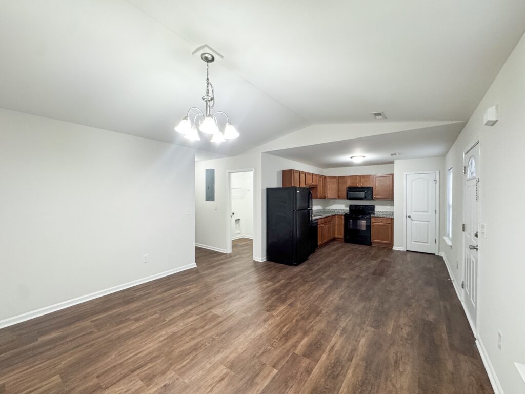 Sierra Rd — photo 3